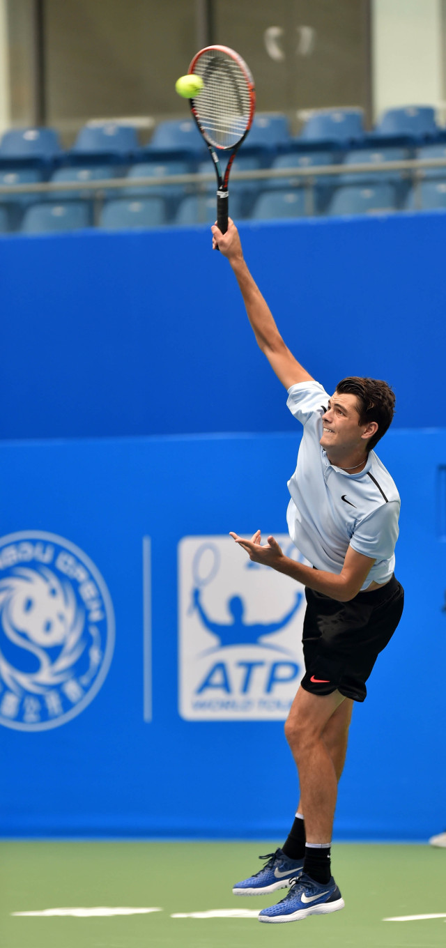 很可能与球 很可能与球