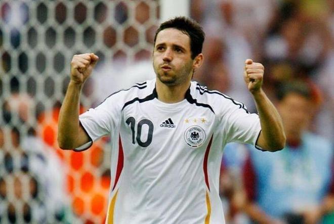 他的年轻 他的年轻